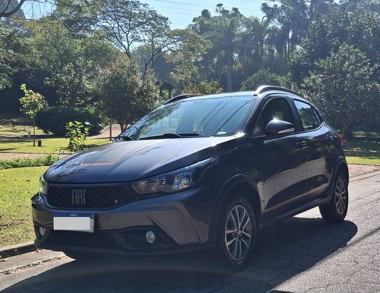 FIAT ARGO 1.3 FIREFLY FLEX TREKKING CVT FIAT ARGO 1.3 FIREFLY FLEX TREKKING CVT